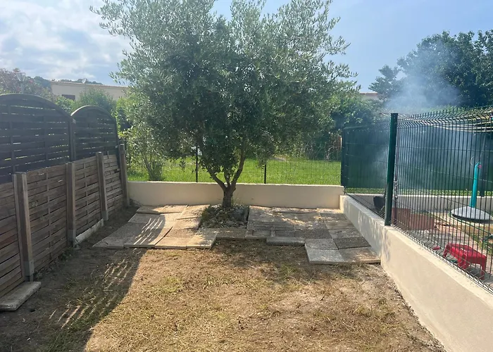 Pavilllon En Corse Chez Michel *